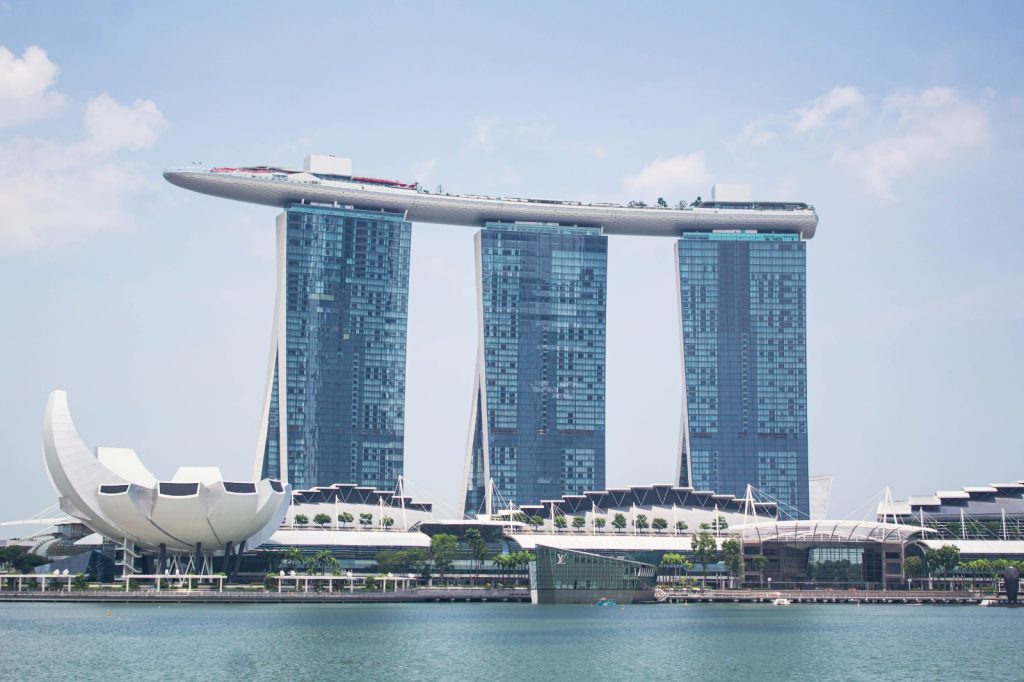 2026 singapur cover